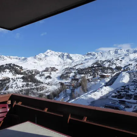 Appartement Spacieux Avec Acces Pistes Et Espace Bien-Etre - Fr-1-351-145 Apartment