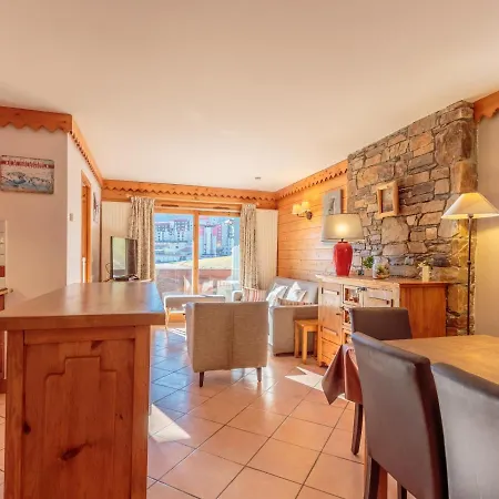 Apartment Appartement Spacieux Avec Acces Pistes Et Espace Bien-Etre - Fr-1-351-145